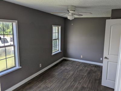 Building Photo - 2812 Rosen Ave