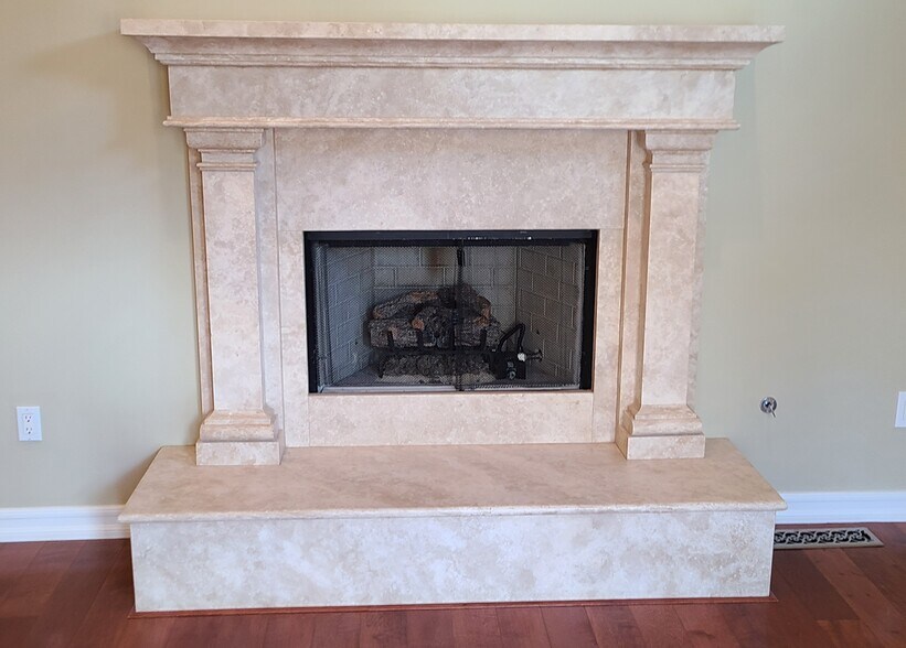 Building Photo - 229 W End Ave