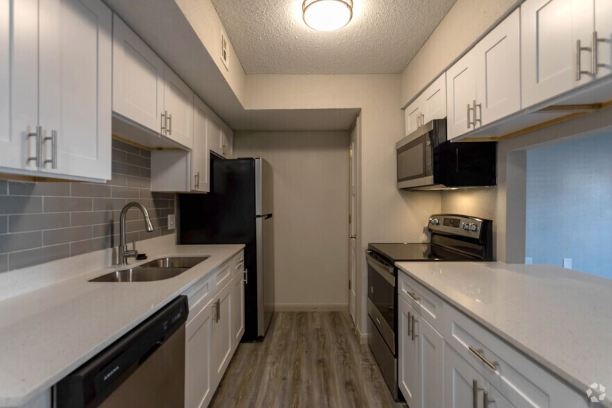 The Paxton Apartments 6910 S Cockrell Hill Rd Dallas TX 75236