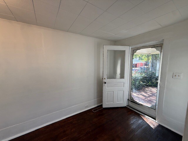 Building Photo - 713 Montgomery St