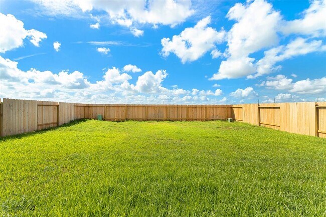 Building Photo - 21311 Violet Dusk Dr