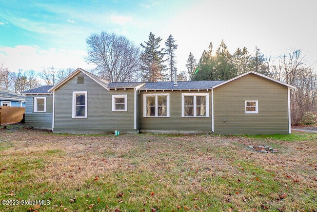 Building Photo - 101 Orinsekwa Rd