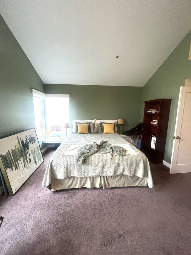 Building Photo - 3 Bedroom 2.5 Bath Arbors Home