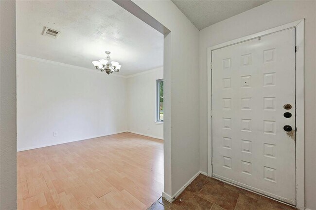Building Photo - 3326 Clarksburg Dr
