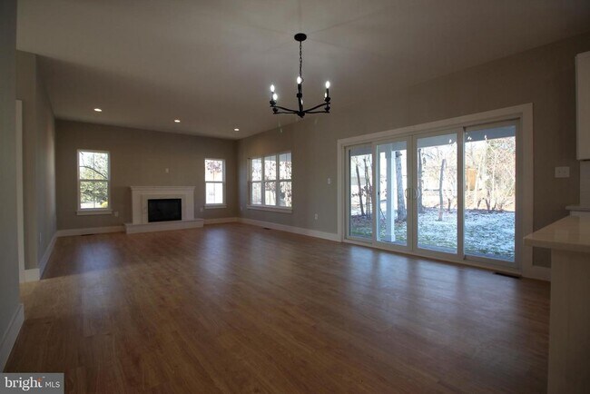 Building Photo - 224 Mill Race Dr