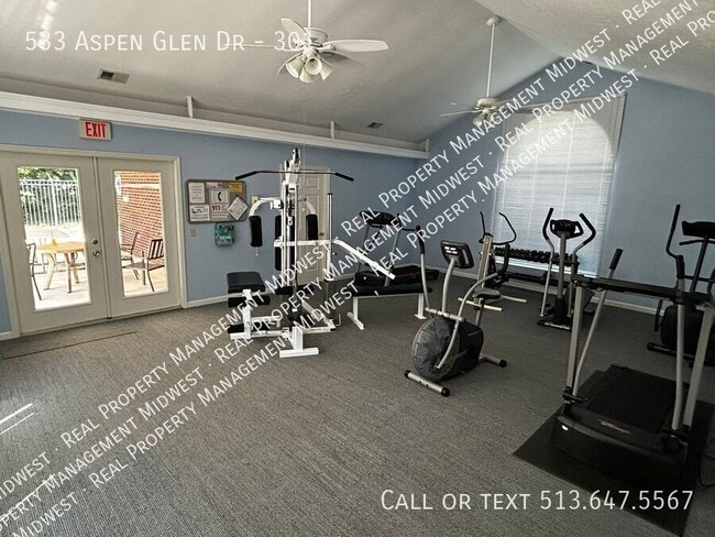 Building Photo - 533 Aspen Glen Dr