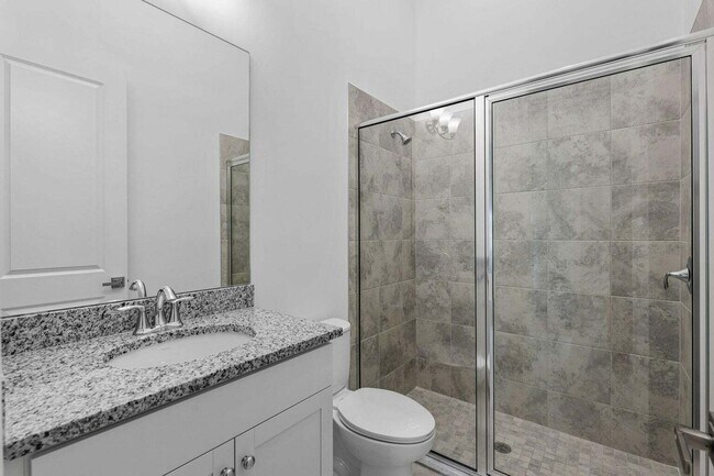 Building Photo - 13378 Artisan Cir