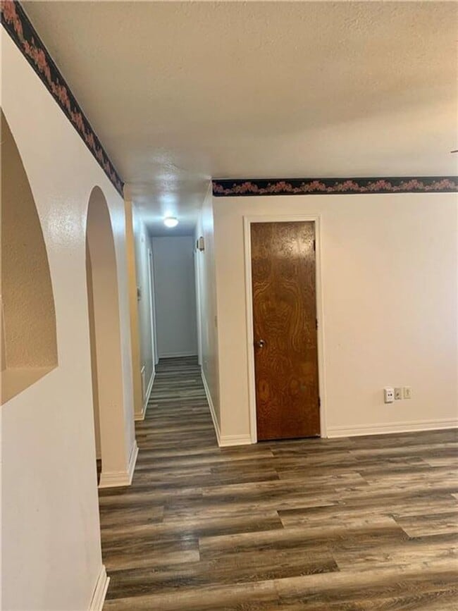 Building Photo - Charming Home with Open Kitchen, Fireplace & 2-Car Garage