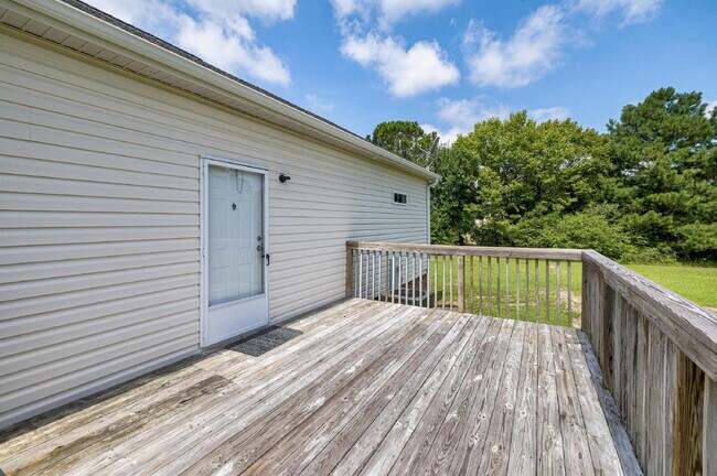 Building Photo - 2601 Rolesville Rd