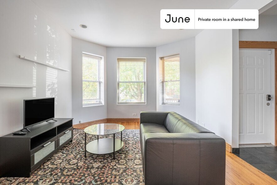 Building Photo - Room in Shared 4 bed/2 bath home