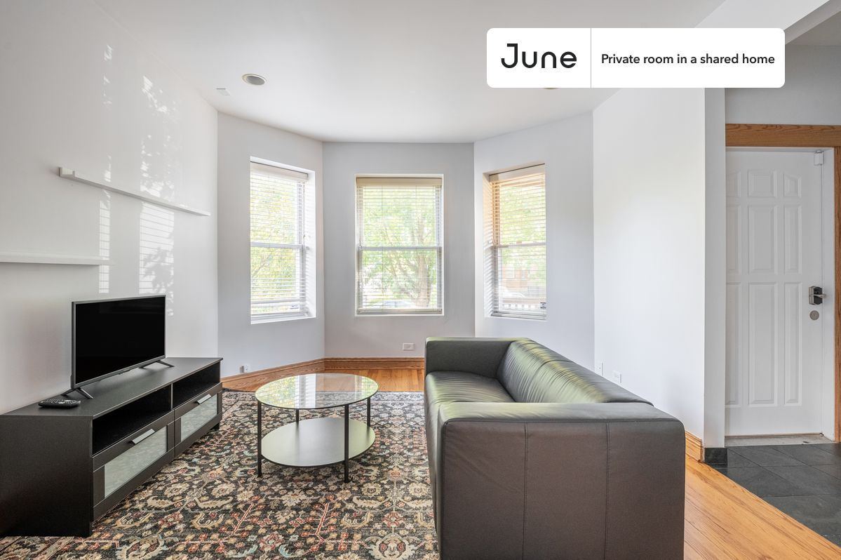 Building Photo - Room in Shared 4 bed/2 bath home
