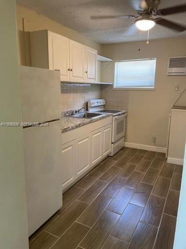 Building Photo - 2930 NW 8th St