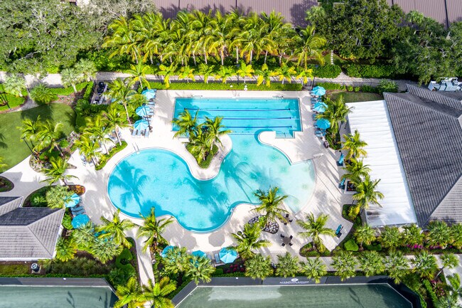 Building Photo - 6404 SE Brandywine Ct