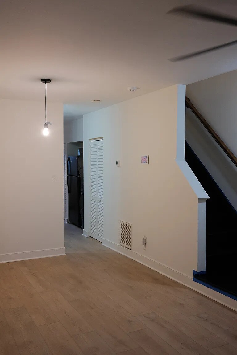 Building Photo - 1810 Idlewood Ave