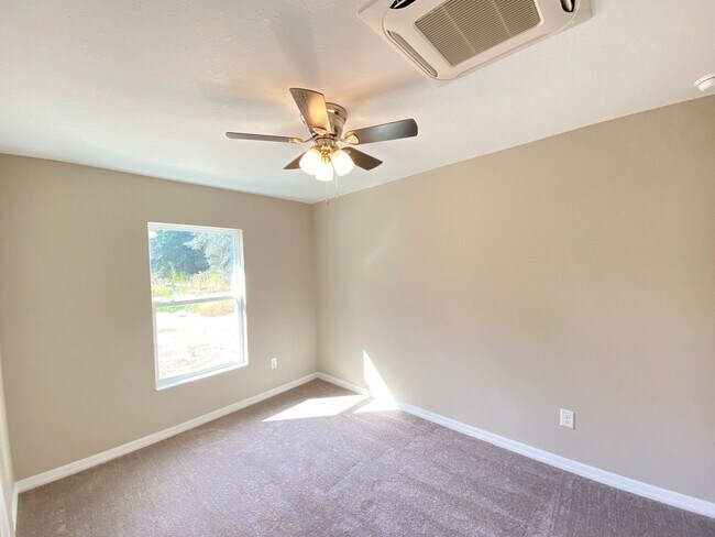Building Photo - 14962 SW 60th Terrace