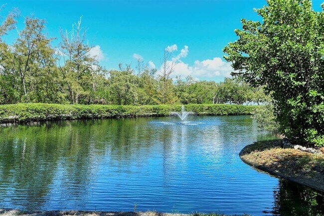 Building Photo - 829 Bayport Wy