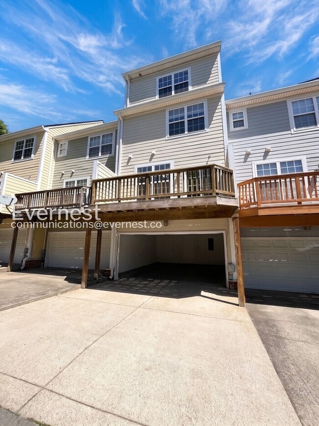 Building Photo - 7222 Althorp Way