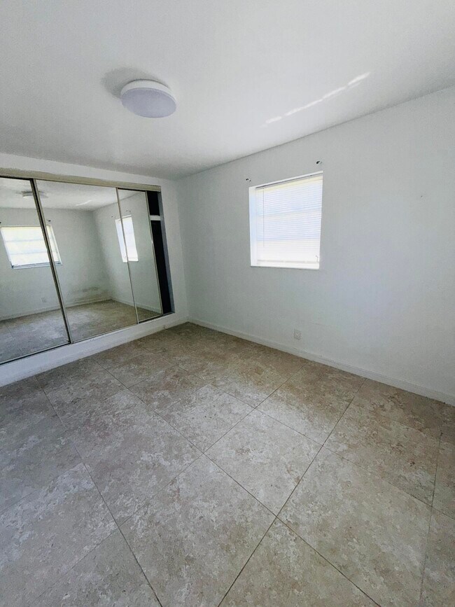 Building Photo - 5755 Winfield Blvd