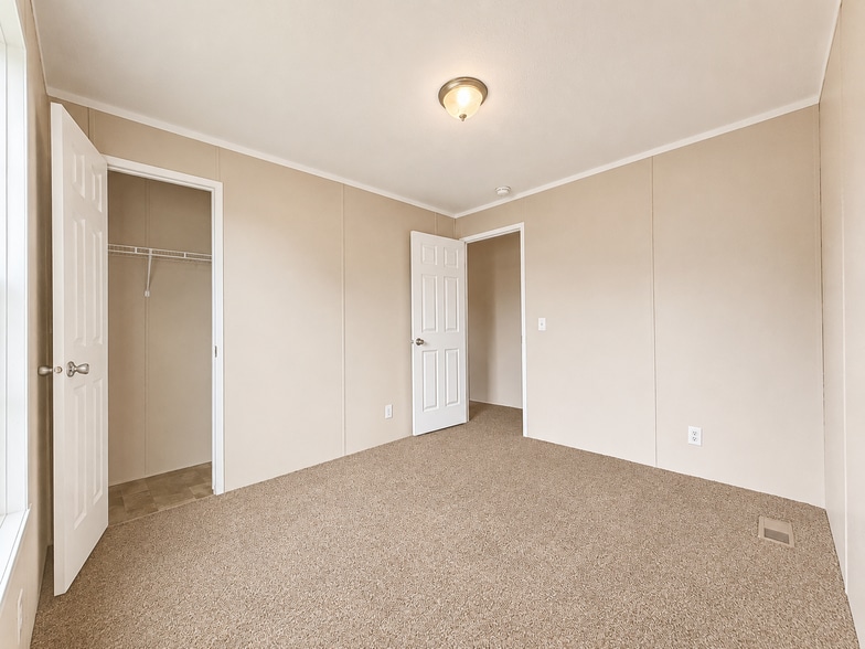 Building Photo - 71580 Penny Ct