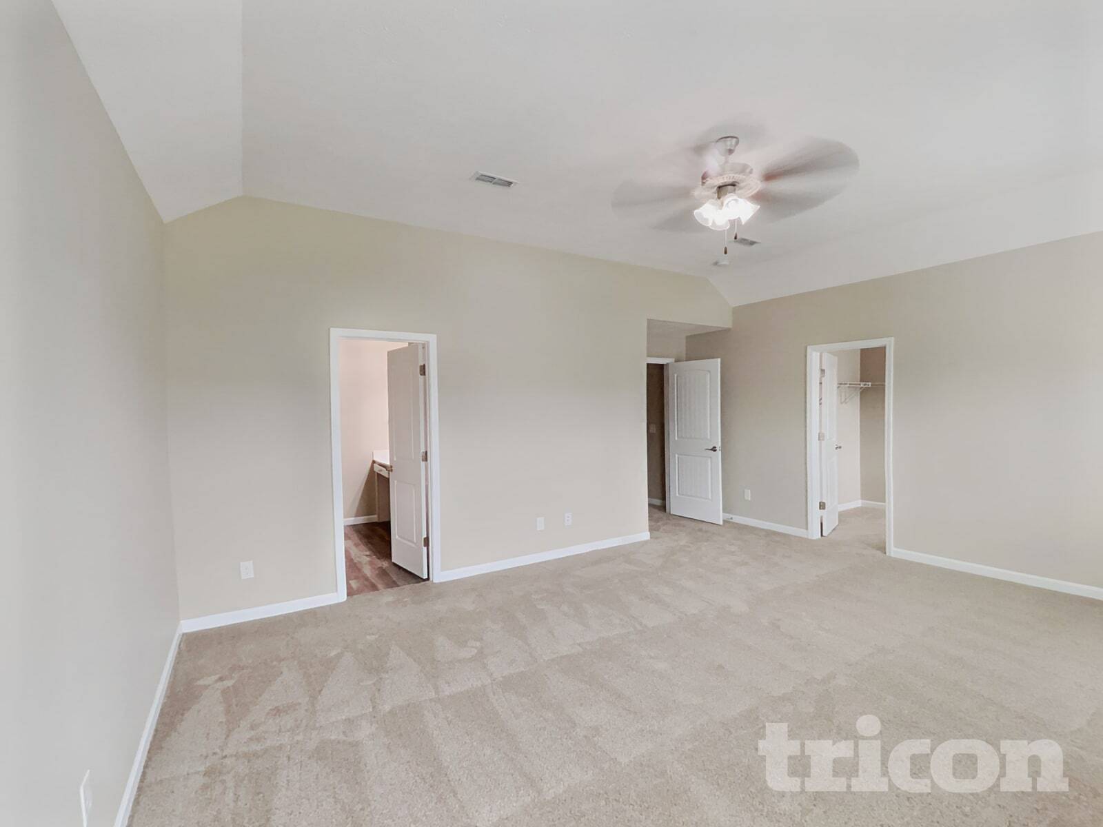 Building Photo - 1615 Sunray Dr