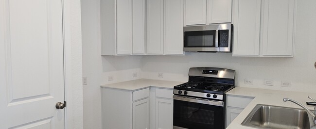 Building Photo - 9434 Chappo Rdg