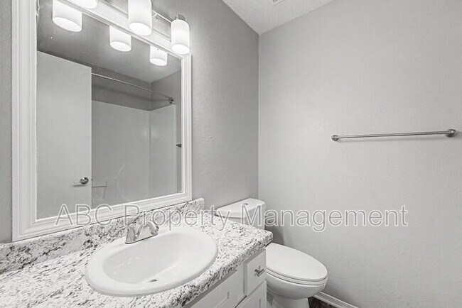 Building Photo - 4378 W Thrasher Dr