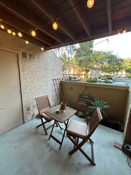 Building Photo - 12067 Alta Carmel Ct