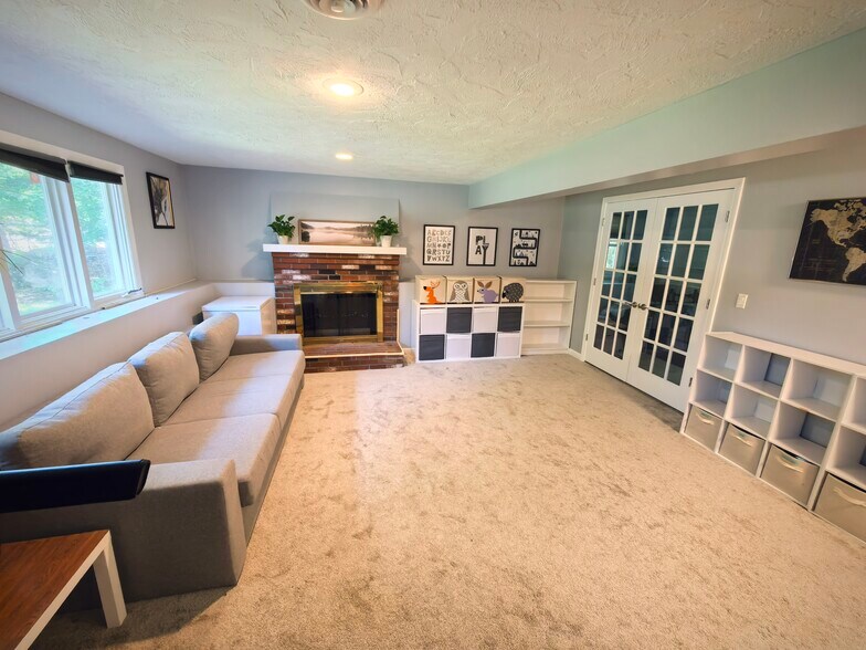 Downstair playroom - 22 Howard Farm Rd
