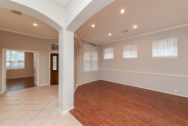 Building Photo - 21822 Mystic Point Ct