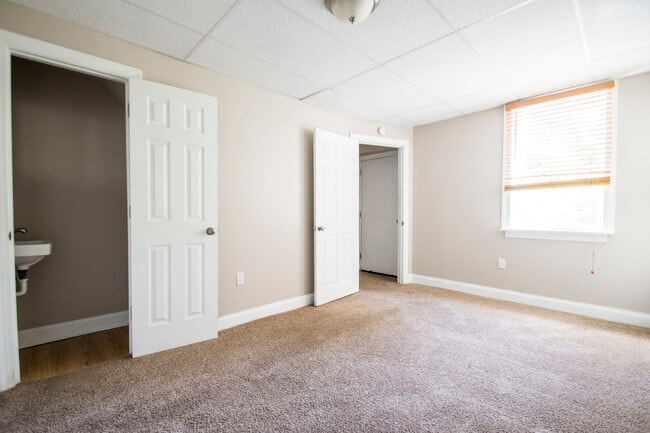 Building Photo - 2619 Josephine St