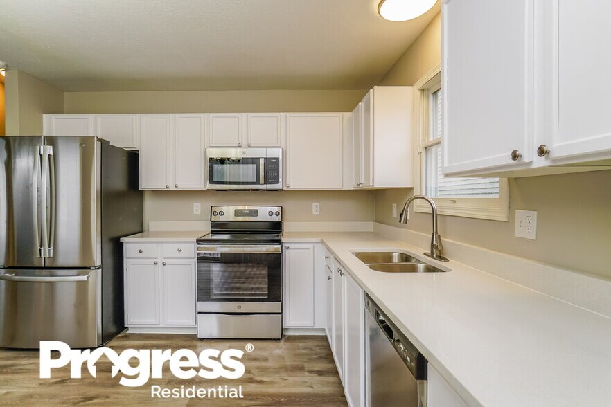 Building Photo - 3421 Brook Spring Dr