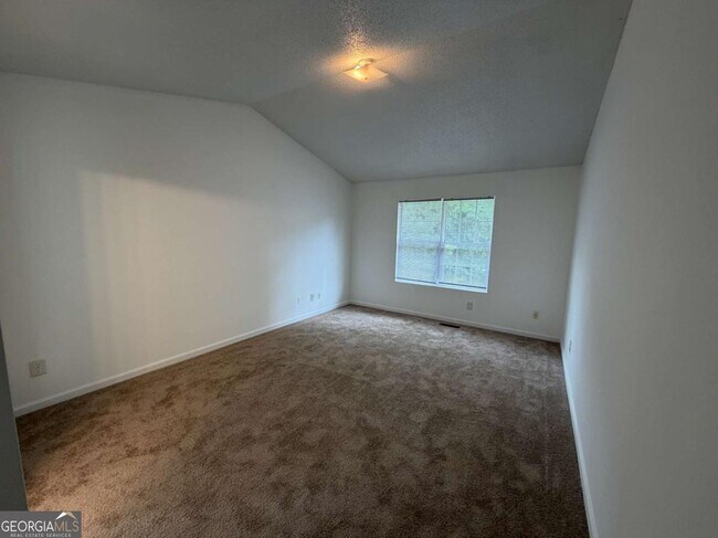 Building Photo - 1613 Fort Perry Way