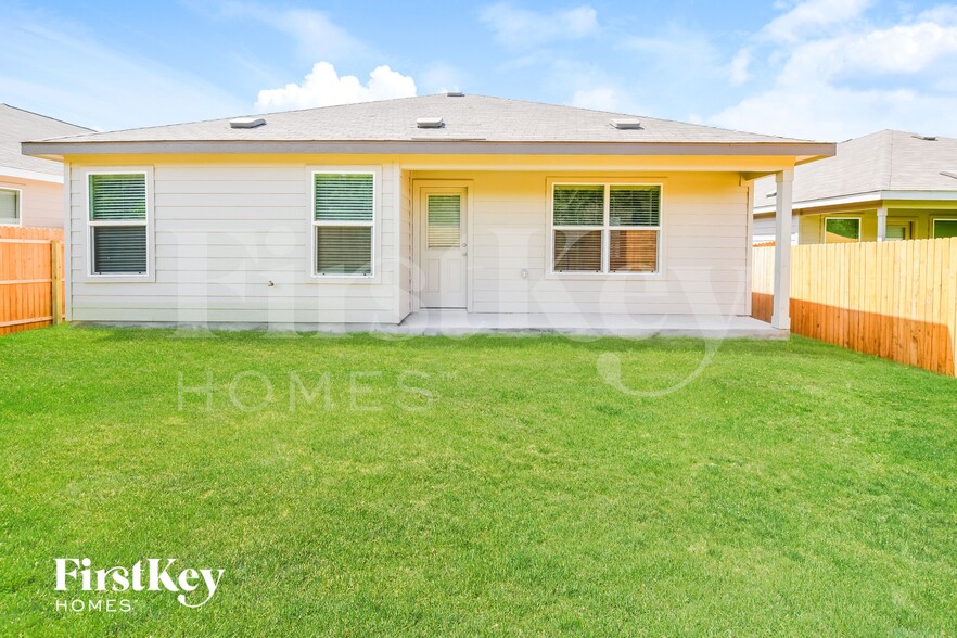 Building Photo - 4419 Meadowland Pl