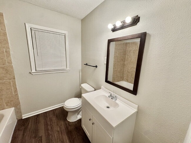 Building Photo - 2929 Bede Rd