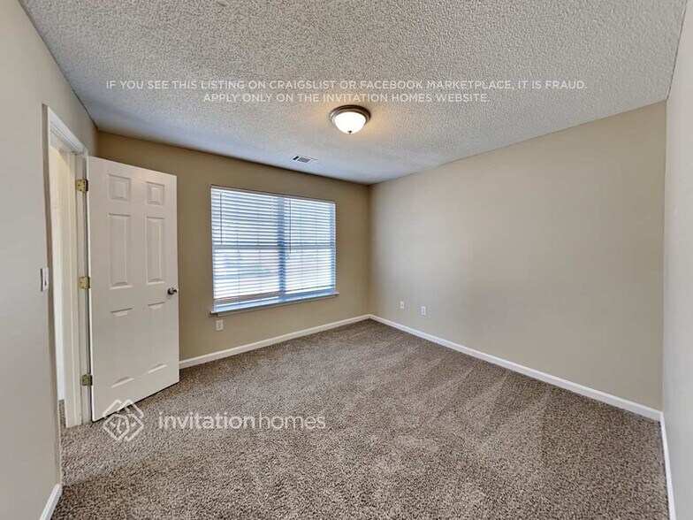 Building Photo - 2129 Summer Wind Dr SW