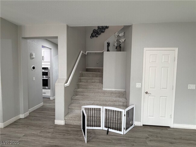 Building Photo - 3343 Tara Leigh Ave