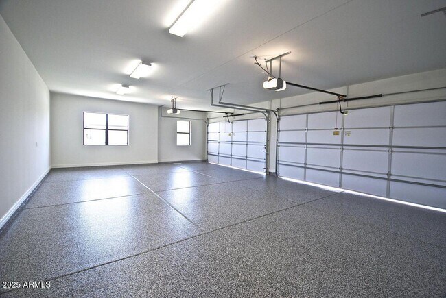 Building Photo - 2836 E Carob Dr