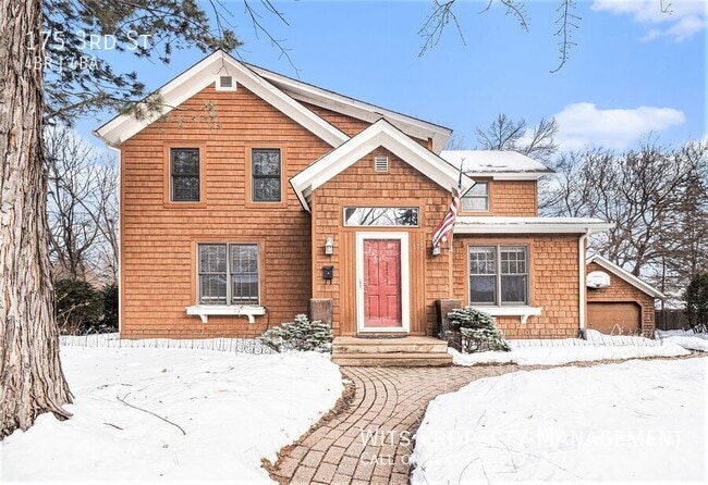 Building Photo - 175 3rd St