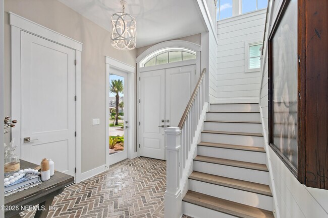 Building Photo - 724 Ponte Vedra Blvd