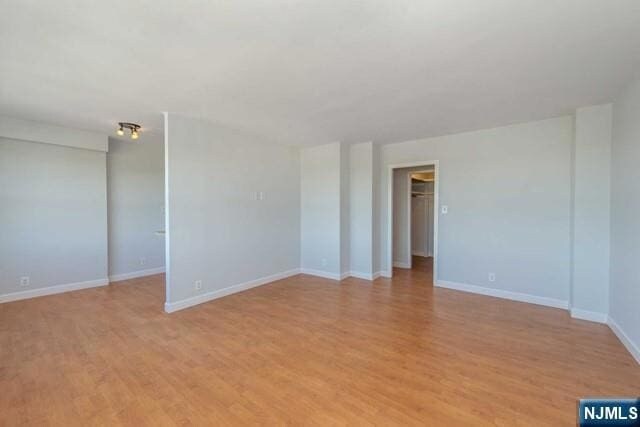 Building Photo - 285 Aycrigg Ave