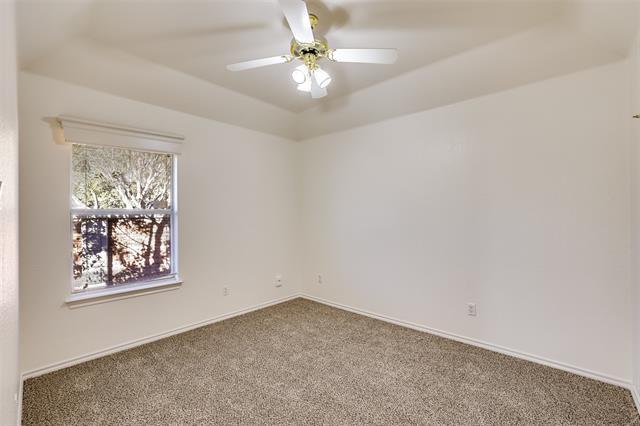 Building Photo - 5901 River Bend Dr