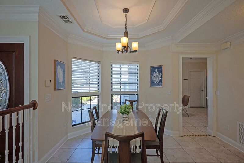 Building Photo - 2958 Lantana Lakes Dr E
