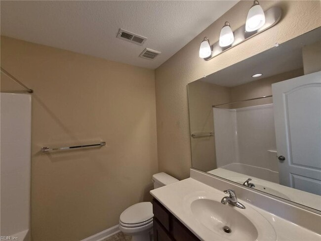 Building Photo - 279 Tigerlilly Dr