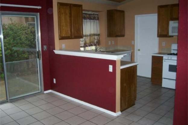 Building Photo - 29664 Woodlands Ave