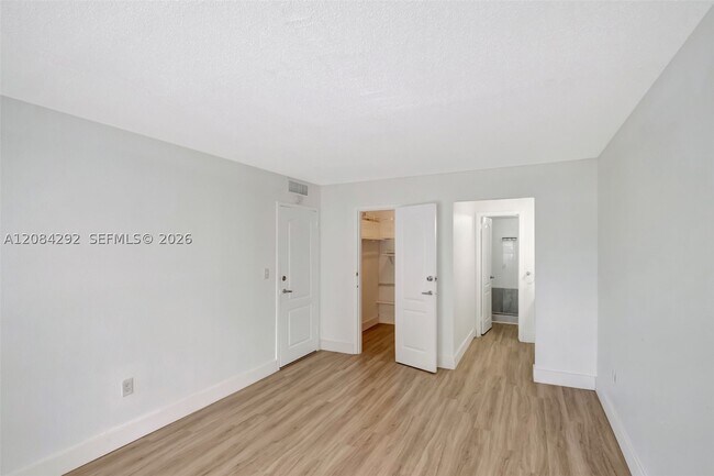 Building Photo - 4804 NW 79th Ave