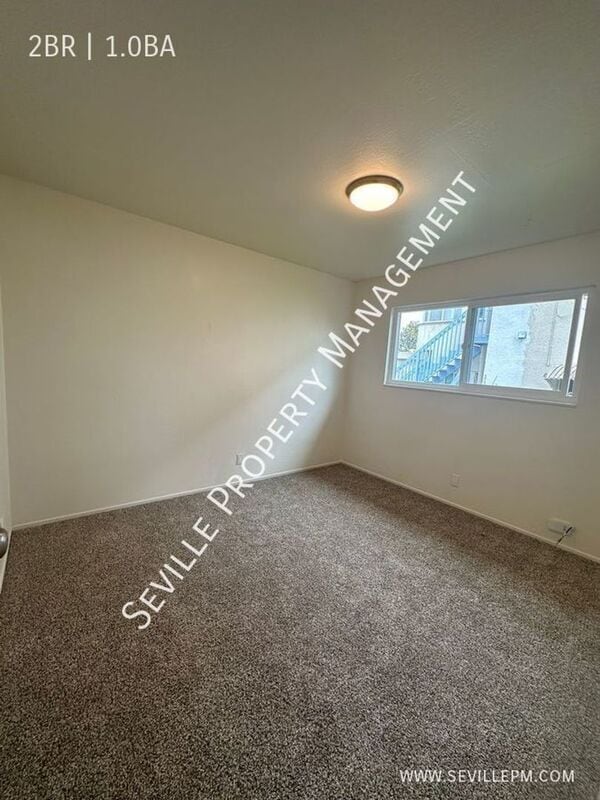 Building Photo - 2950 Stanton St