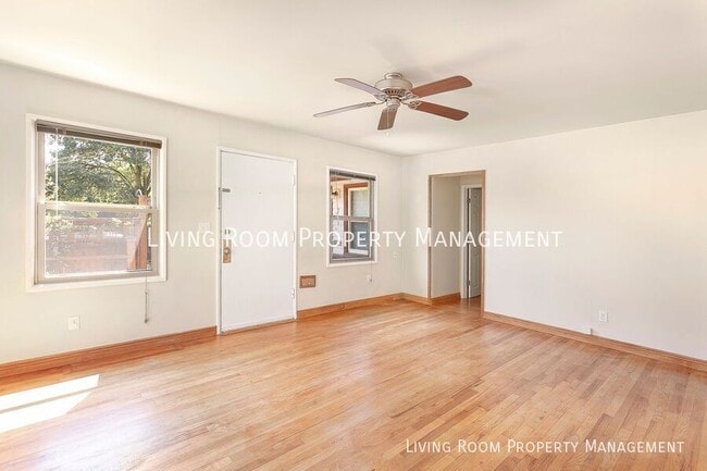 Building Photo - 1410 N Webster St