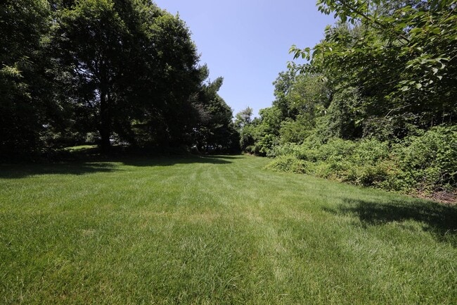 Building Photo - 118 Allens Ln