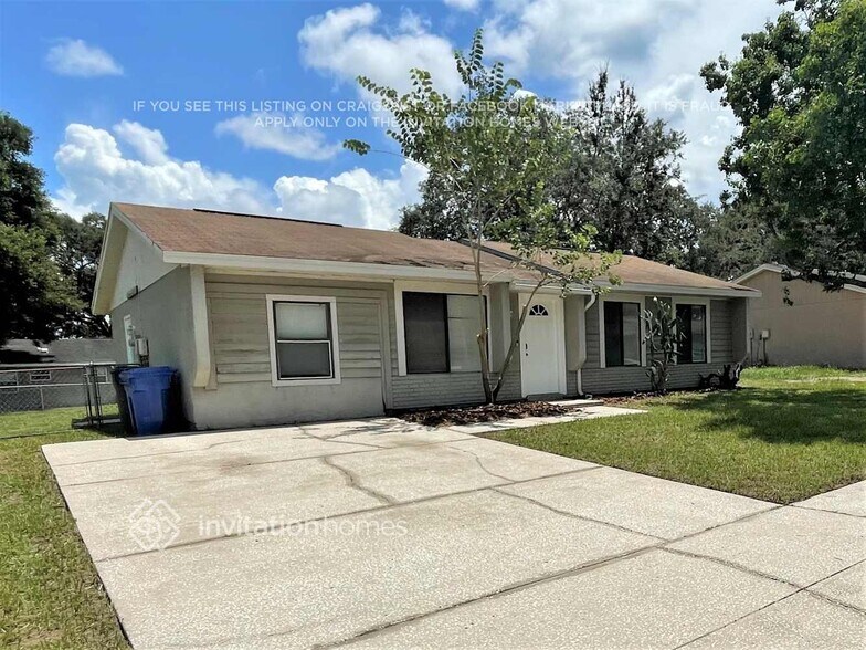 Building Photo - 1220 Piney Branch Cir