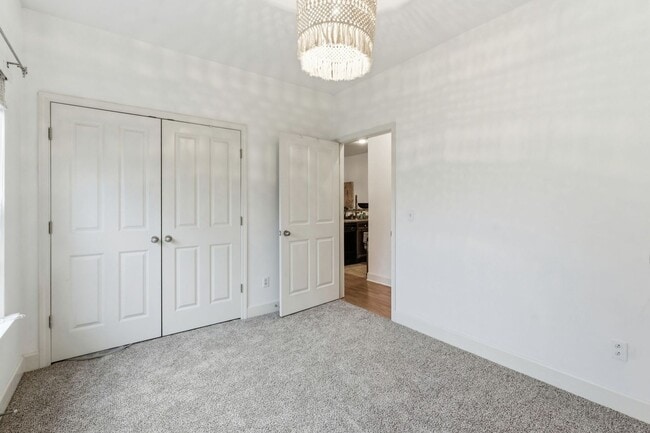 Building Photo - 7223 Althorp Way